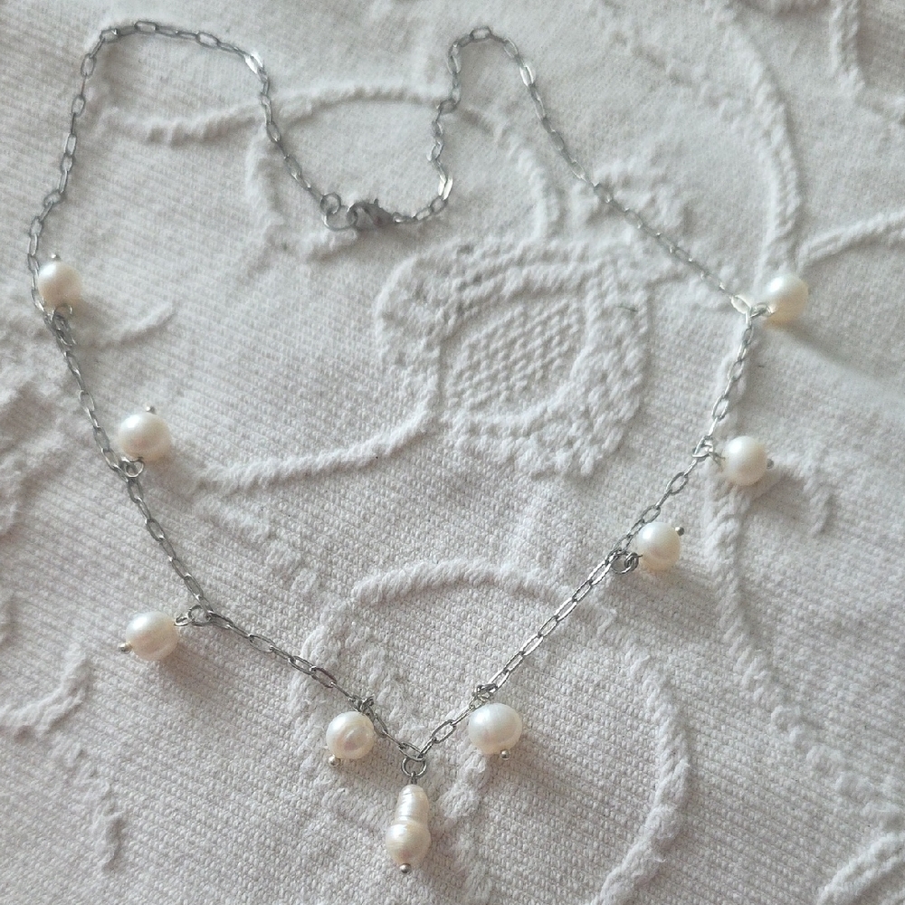 Elegant Silver Pearl Necklace
